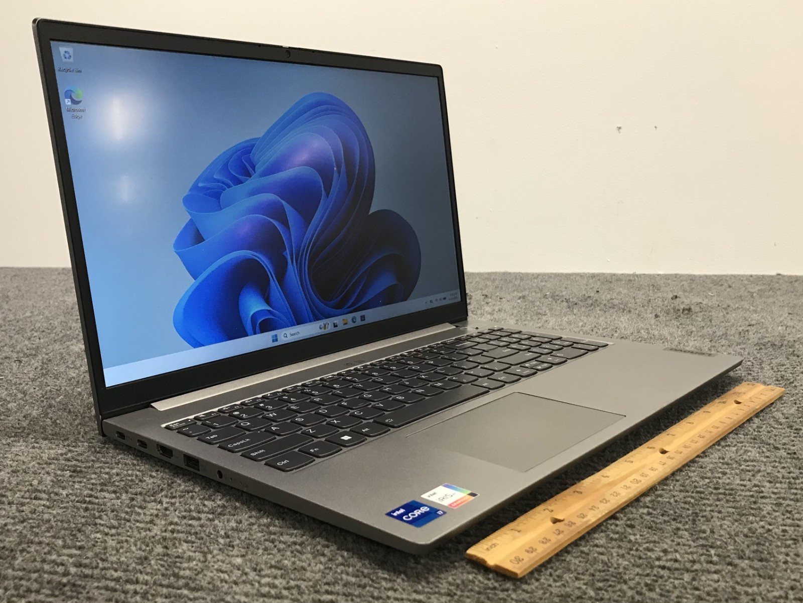 Lenovo ThinkBook 15 G2 15.6″ Laptop i7-1165G7 16GB RAM 512GB NVMe, As Is