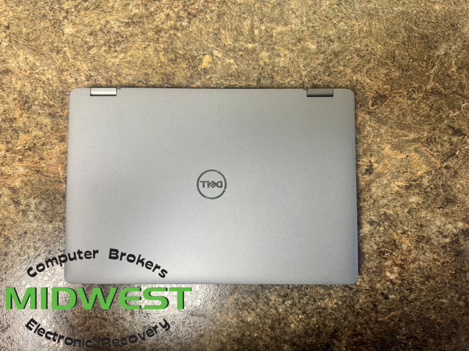 Dell Latitude 5310 2-in-1 i7-10610U 1.8GHz 16GB RAM (NO OS/HDD/SSD)