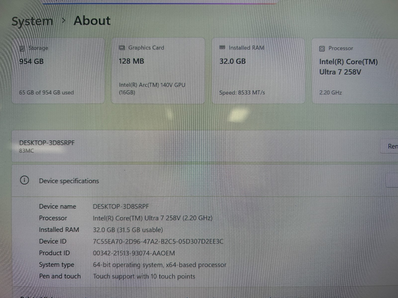 Lenovo Slim 7 14ILL10, Intel Core Ultra 7 258V, 2.20 GHz, 32 GB RAM, 1 TB NVMe