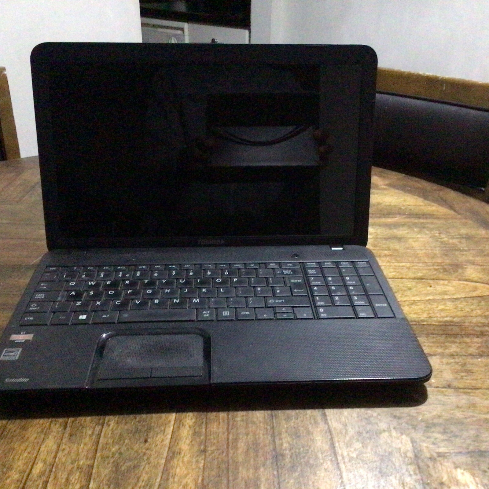 Toshiba Satellite Laptop C850D