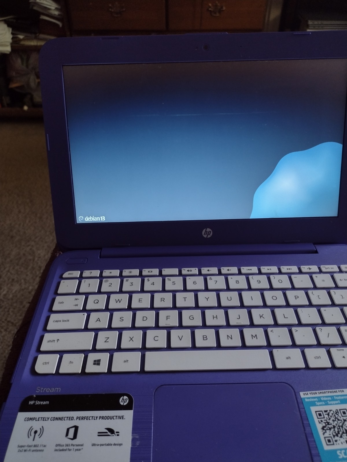 HP Stream 11-y0XX N3060 4GB 32GB LINUX DEBIAN 13 OS INSTALLED GOOD RUNNING