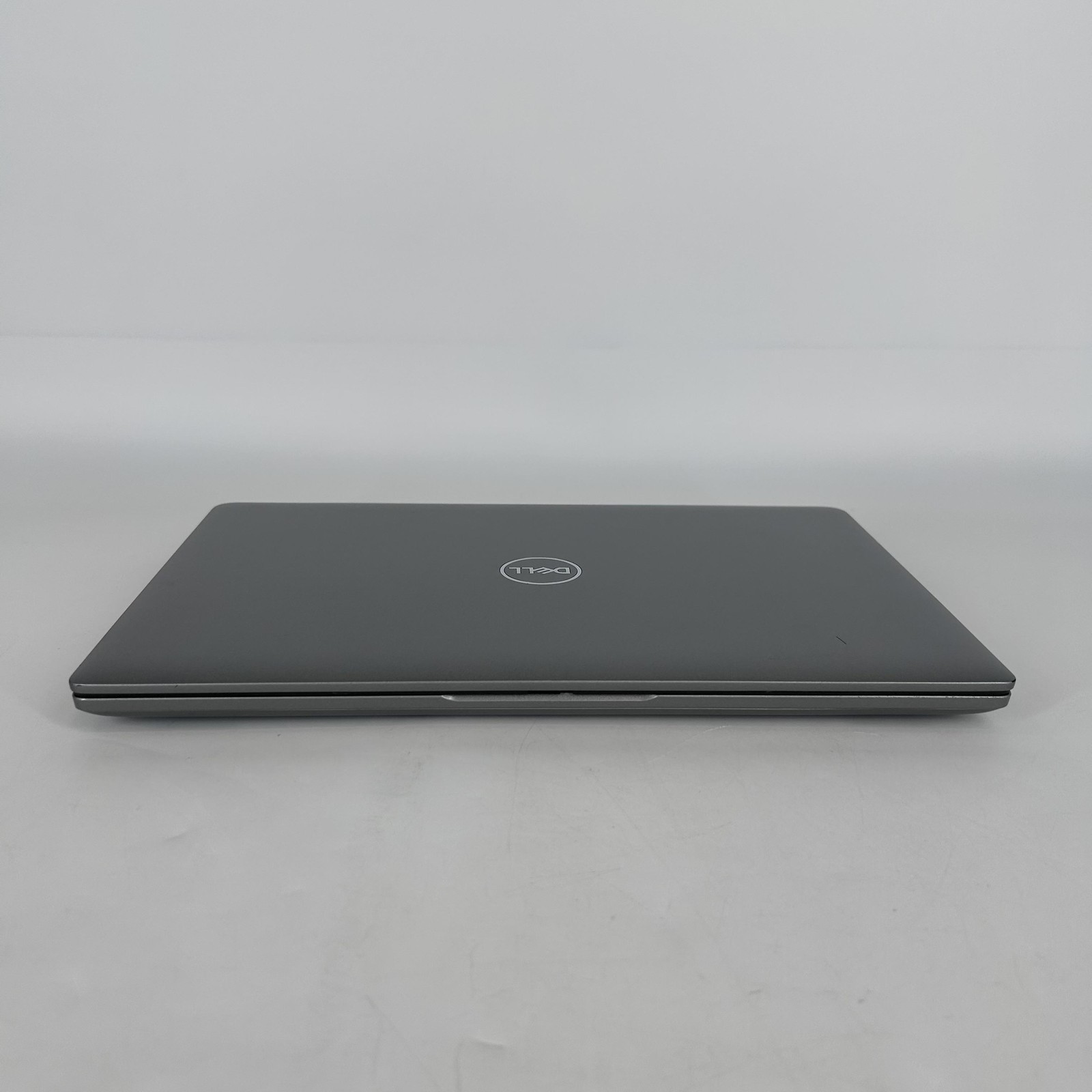 Dell Latitude 5450 14 Gray FHD 1.6 GHz Ultra 5 135U 32GB 512GB SSD Very Good