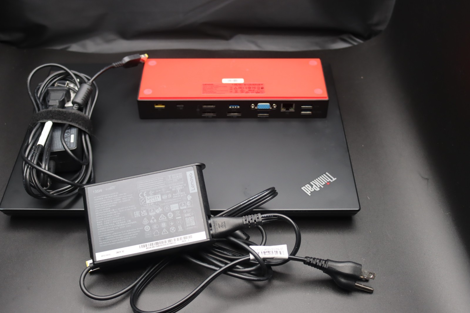 Lenovo ThinkPad P15v Gen 3 15.6″ i7-12700H 32GB Ram 500GB SSD NVIDIA T1200+Dock