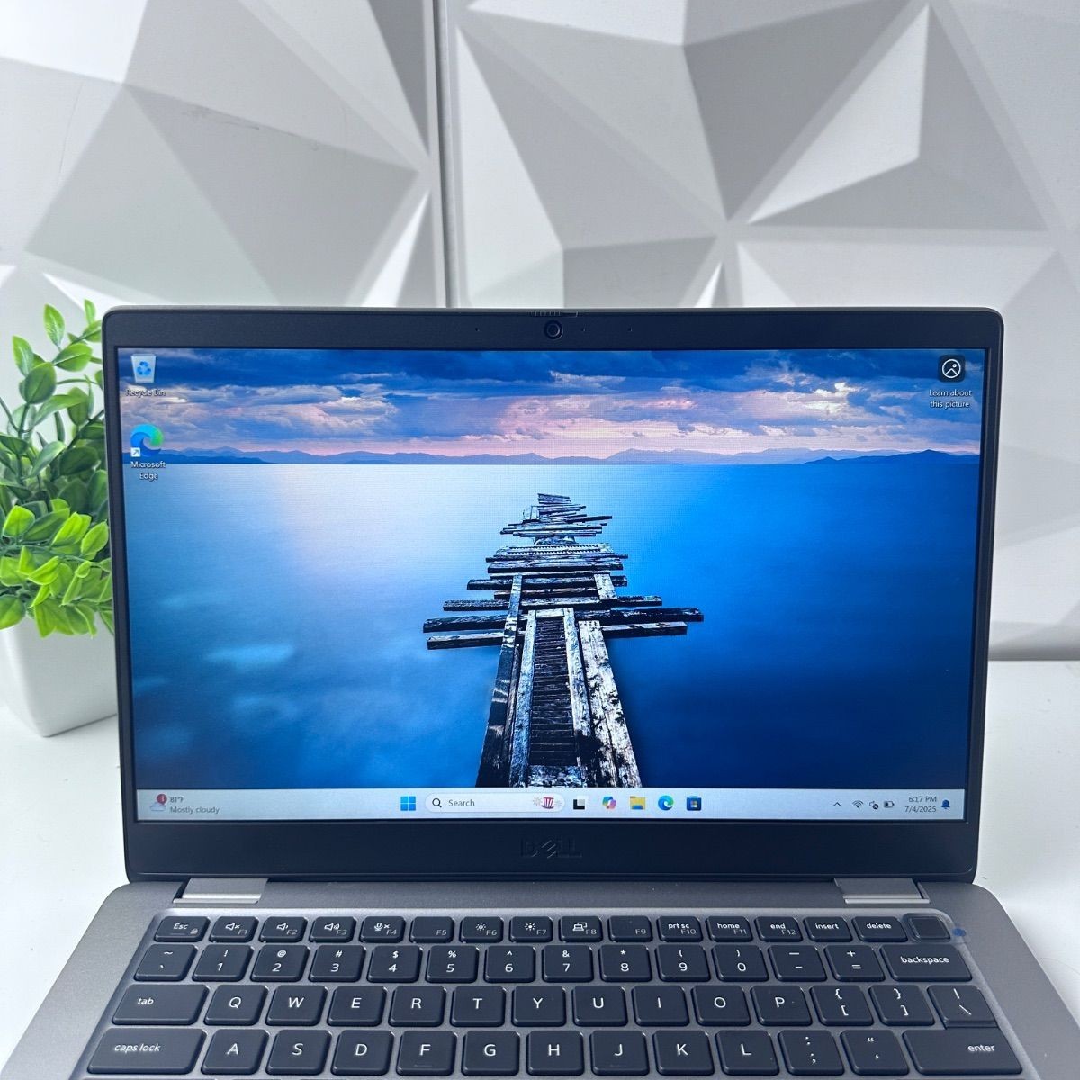 DELL Latitude 3340 Laptop, 13.3″ FHD, i5-1345U, 16GB, 256GB SSD *Please READ*