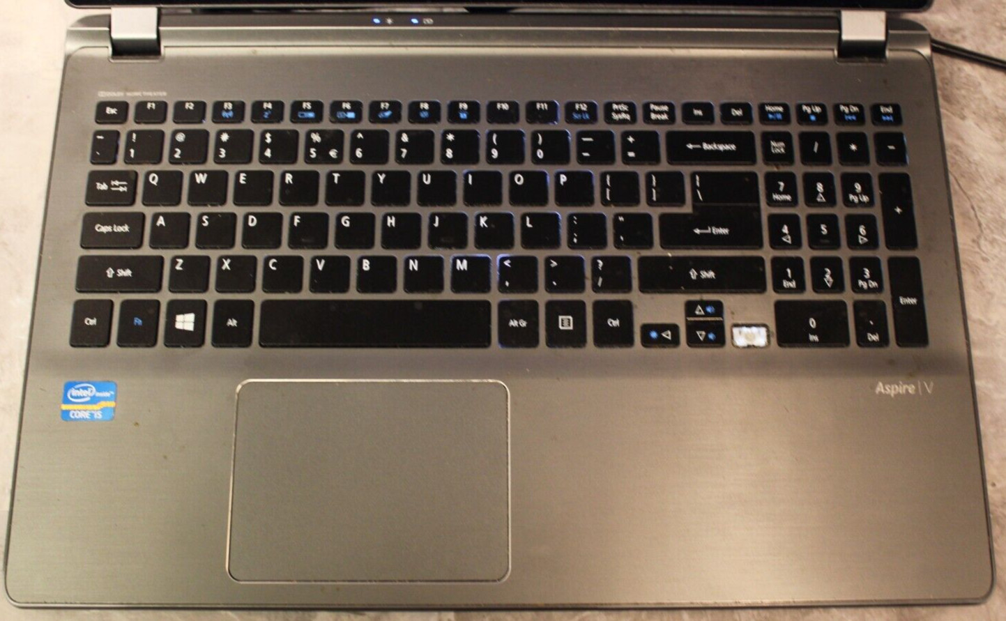 Acer Aspire V5-573P Used 500GB HDD Windows 10 4GB Ram i5-3337U@2.70GHz CPU
