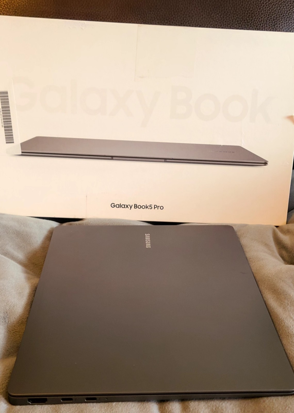 Samsung Galaxy Book5 Pro Laptop Intel Core Ultra 7 256V 14″ AMOLED Touch-Screen