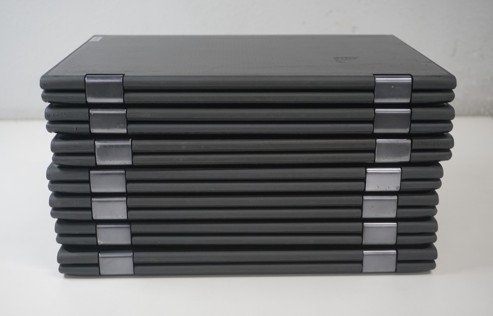 Lot of 7 Lenovo 300e 2nd Gen N4100@1.10GHz 4GB RAM 64GB NO OS Cosmetic Flaws