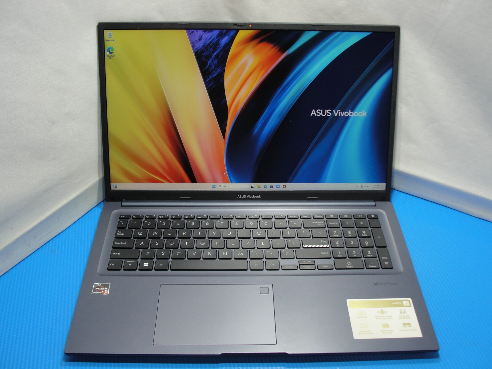 Asus VivoBook M1703QA 17″ AMD Ryzen 5 5600H 3.3GHz 8GB 512GB-Charger No included