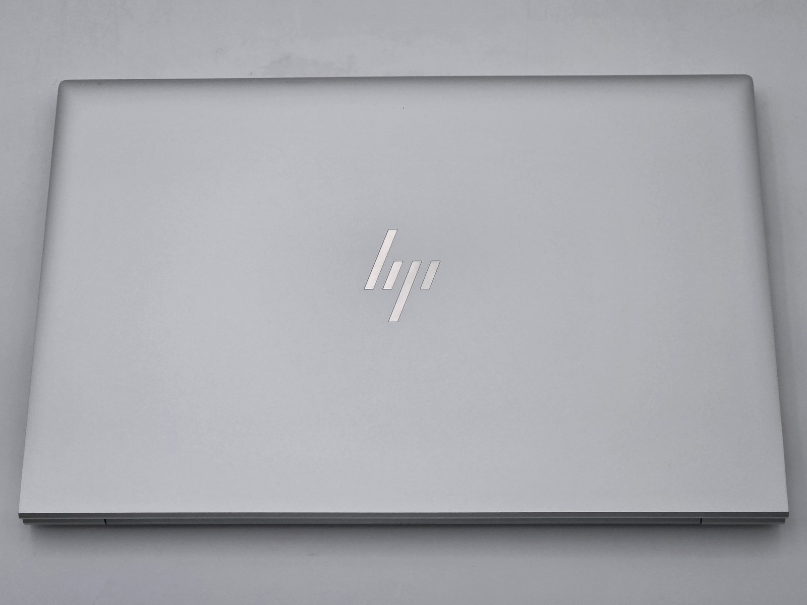 HP EliteBook 855 G8 15″ FHD Touch RYZEN 7 PRO 5850U 512GB 16GB W11P