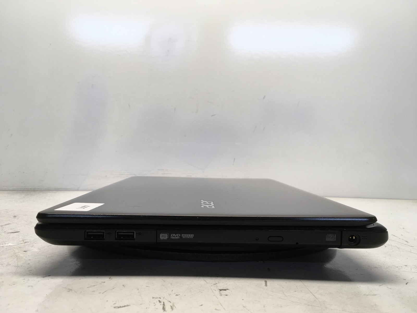 Acer E5-571-509R Intel i5-4210U 1.7GHz 4 GB NO HDD No Batt