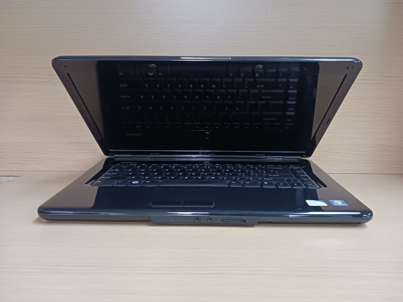Dell Inspiron 1545 Laptop No Battery/Charger/HD/OS Intel Pentium CPU, 3 GB RAM
