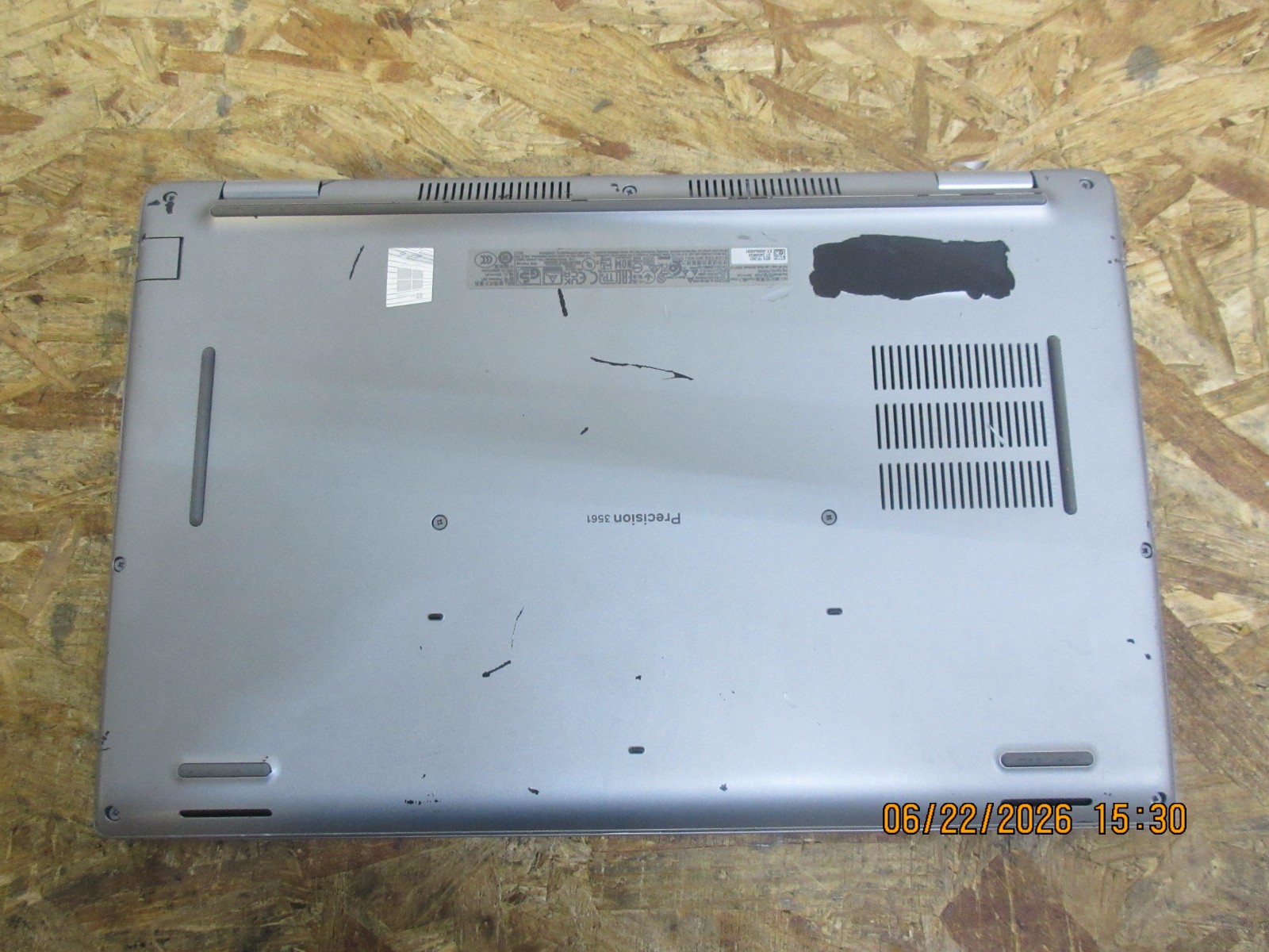 Dell Precision 3561 15.6″ Intel i5-11500H @ 2.90GHz 16GB DDR4 512GB SSD WIN11P.