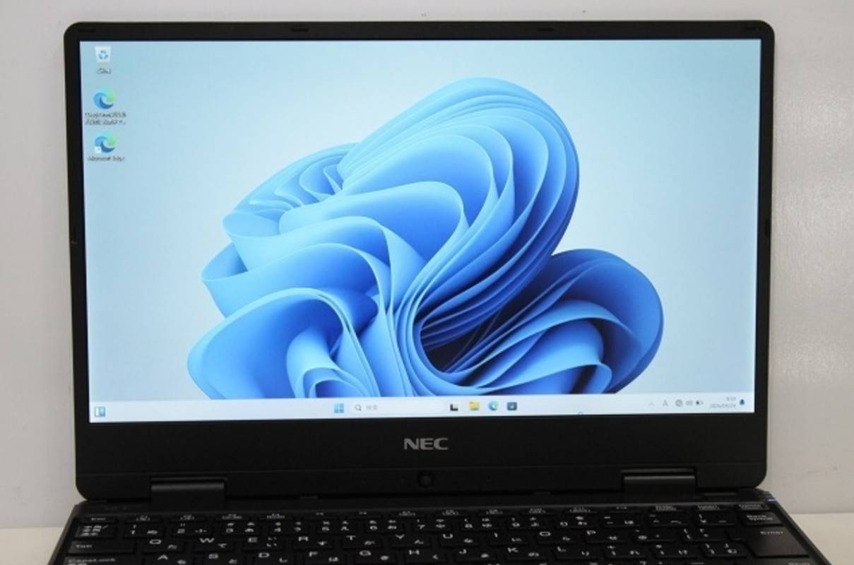 NEC VersaPro VKT13H i5 8200Y RAM 8GB SSD 240GB Win11pro Used w/AC