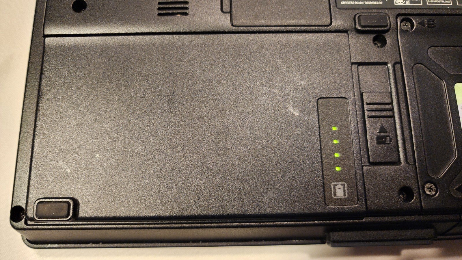 HP Compaq TC4200 Intel Pentium M 1.86Ghz 12.1″ TouchScreen Laptop and DVD drive
