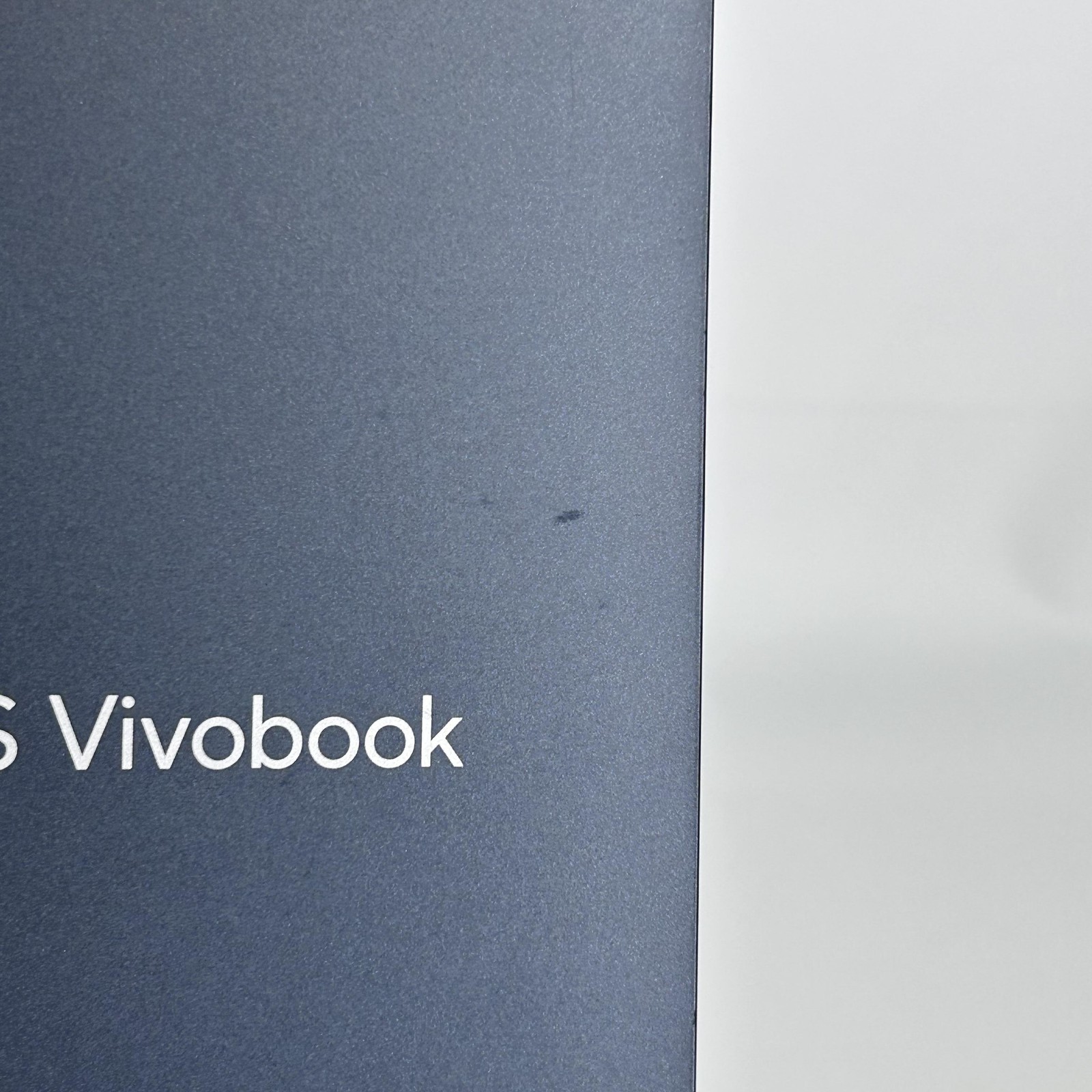 Asus Vivobook 16X FHD+ 3.2 GHz Ryzen 7 5800HS 12GB 512GB SSD Very Good