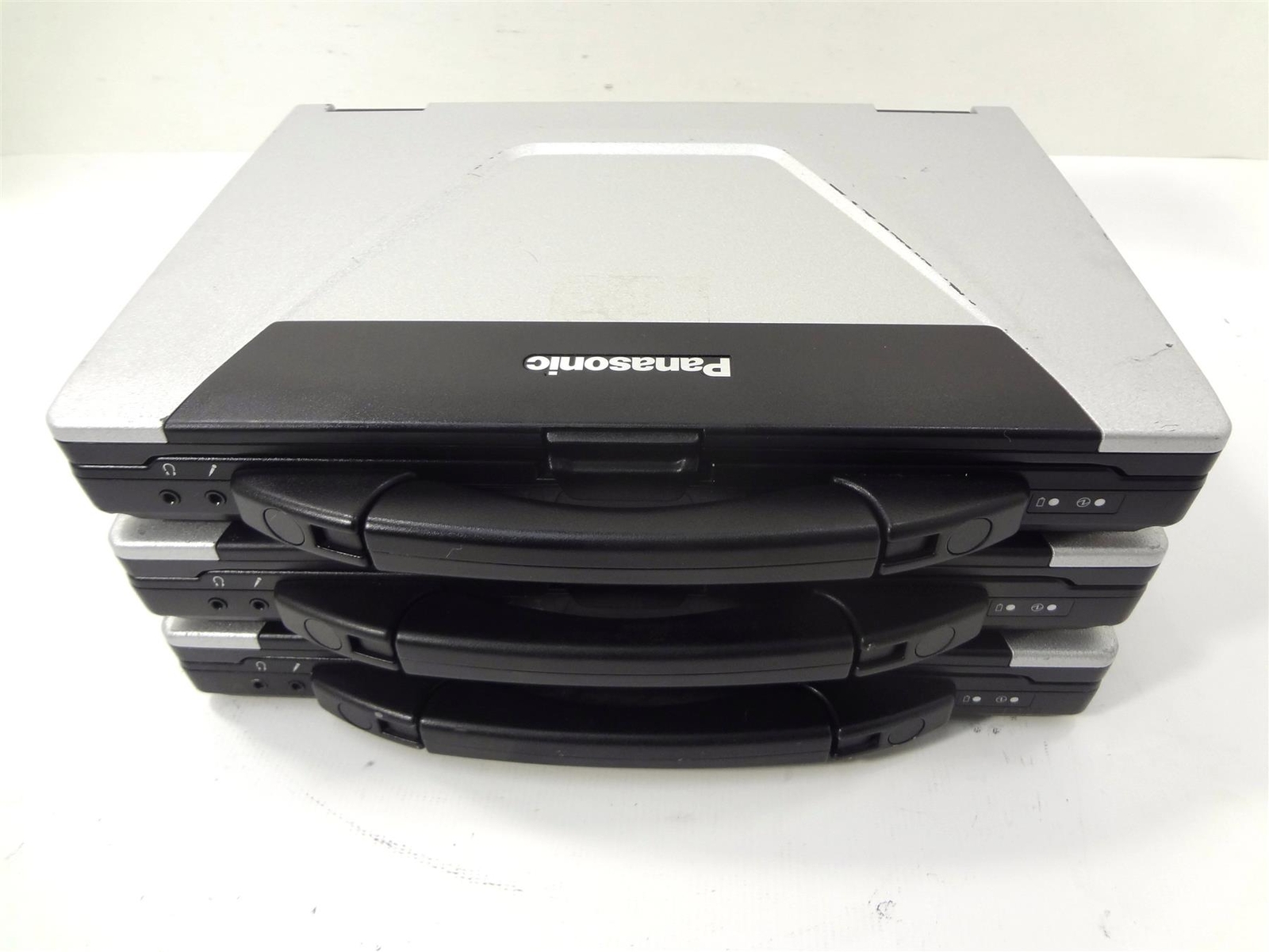 Lot 3 Panasonic CF-52 Core i3 CPU M 330 2.13GHz 2GB – No HHD