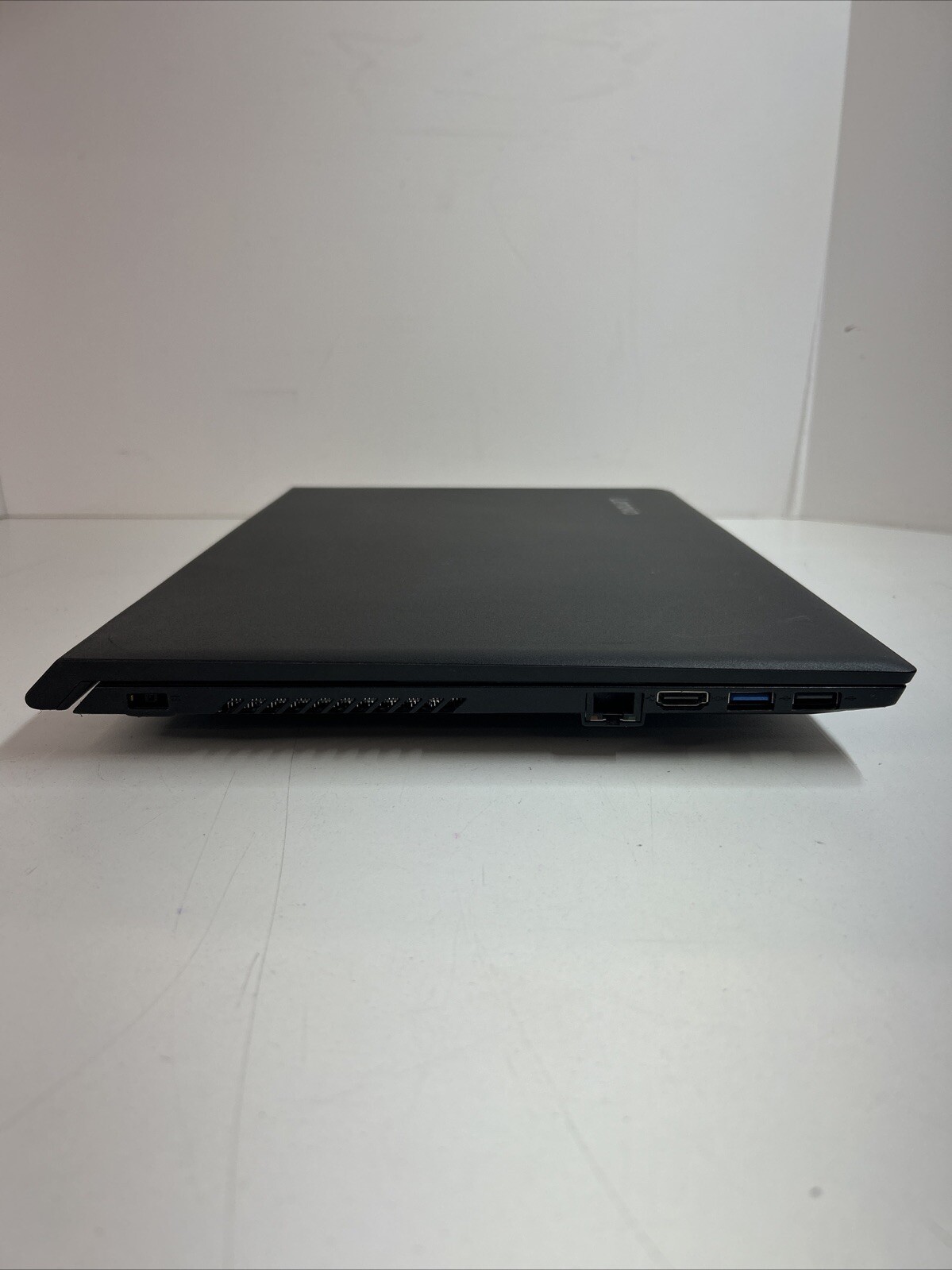 Lenovo V110-15ISK Laptop 15.6″ i3-6100U 12GB RAM 256GB SSD Win 11 Pro Needs 🔋