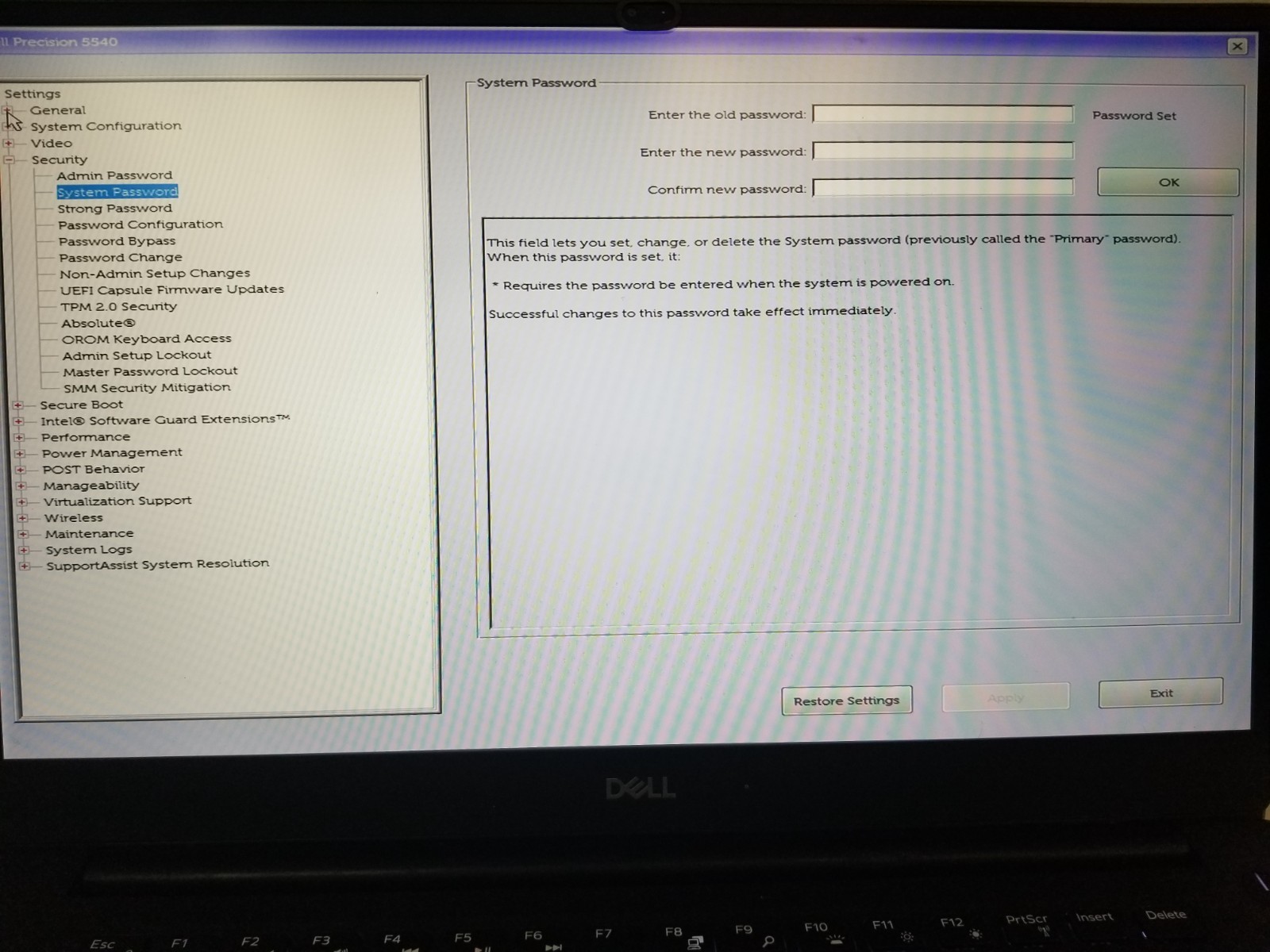 Dell Precision 5540 / Intel Core i9-9880H 2.30GHz / 16GB RAM / No SSD