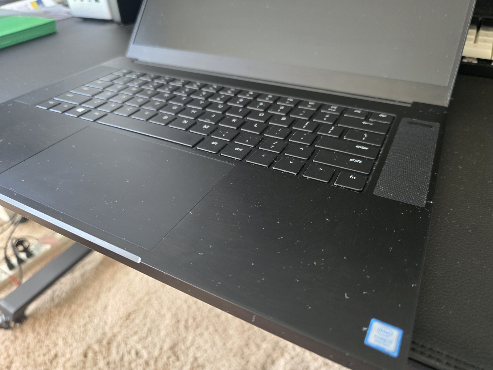 Razer Blade 15 Base 144Hz FHD i7-9750H 16GB 512GB SSD RTX 2060