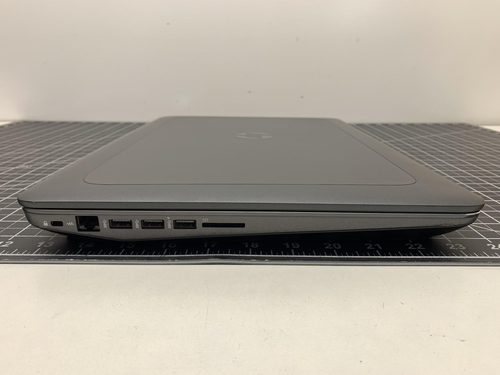 HP ZBook 17 G3 CORE i7-6820HQ | 2TB M.2, 64GB RAM | Bios Locked | #P243