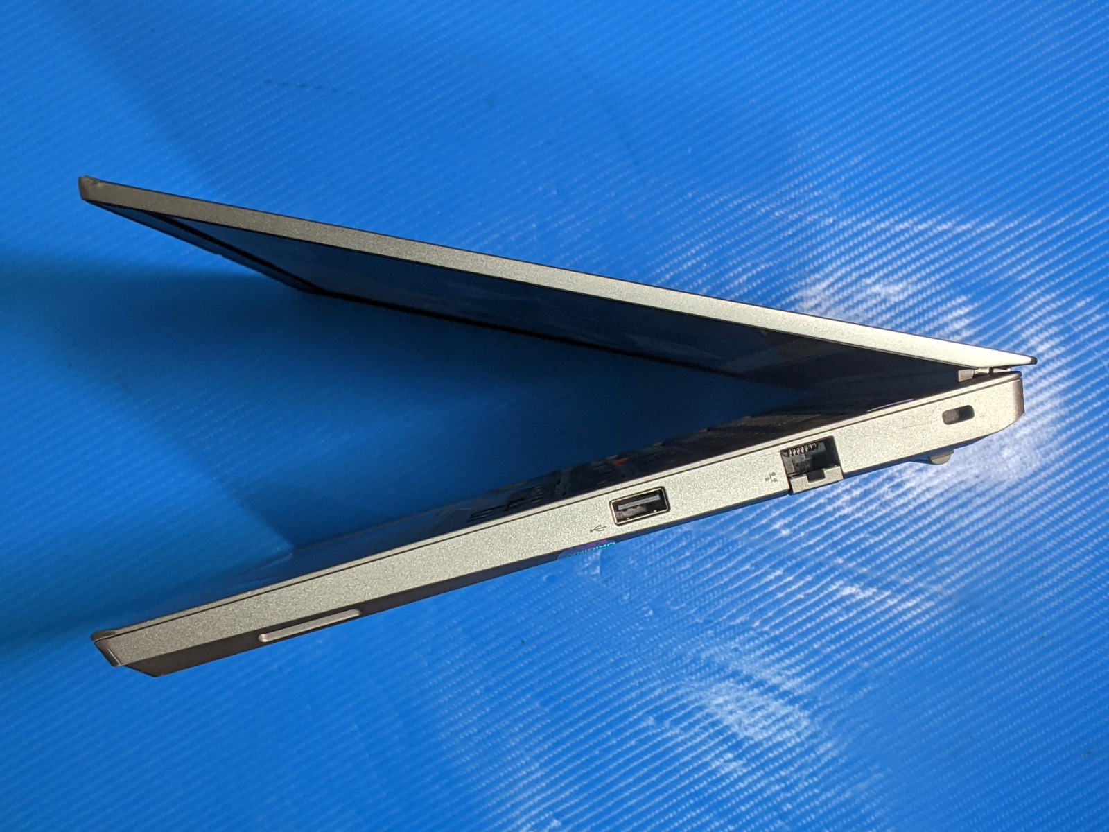 Lenovo ThinkPad E14 14″ FHD Core i7-10510U 1.8GHz 16GB 256GB SSD W11Pro +Charger