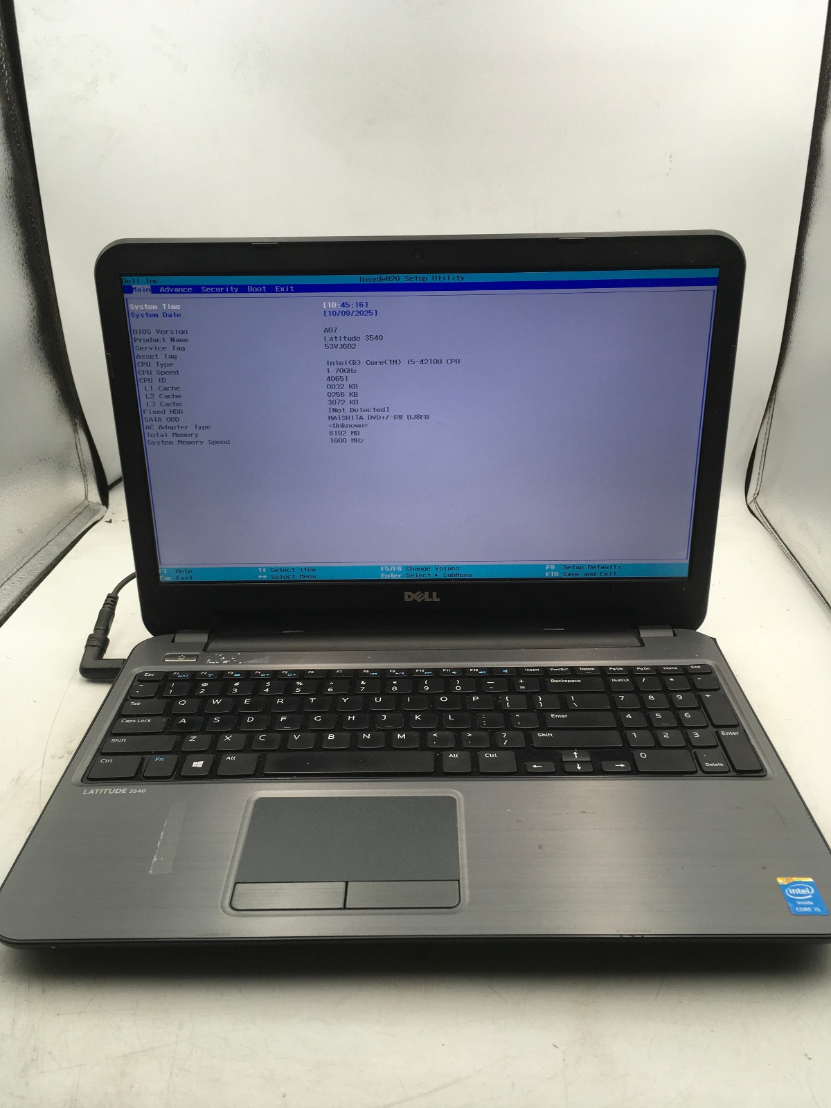 DELL LATITUDE 3540 – BOOTS TO BIOS – INTEL I5 4210U – NO RAM – 15″ -READ DESC-BB