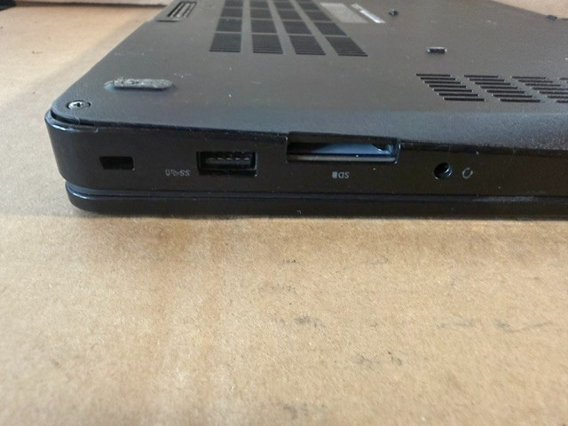 Dell Latitude E5470 i5-6300U 256GB SSD 8GB RAM (No Charger Included)