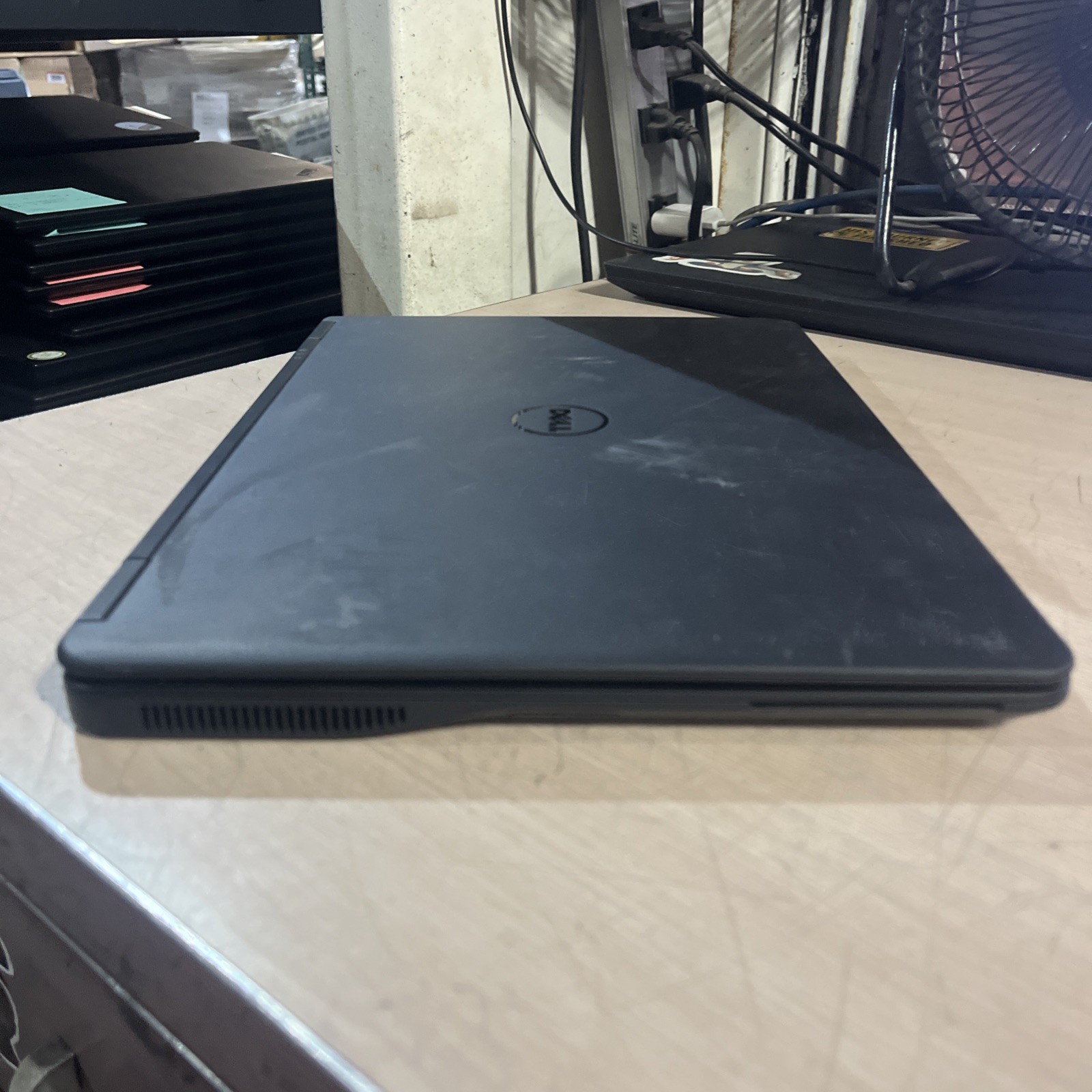 DELL LATITUDE E7450 INTEL CORE I5-5300U 2.30GHZ 4GB RAM NO HD