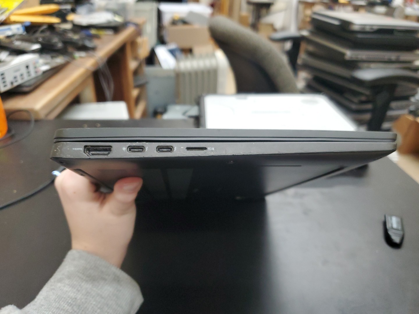 Dell Latitude 7410 14″ Touch Intel i7-10610U 16GB RAM 512GB SSD 013026-1