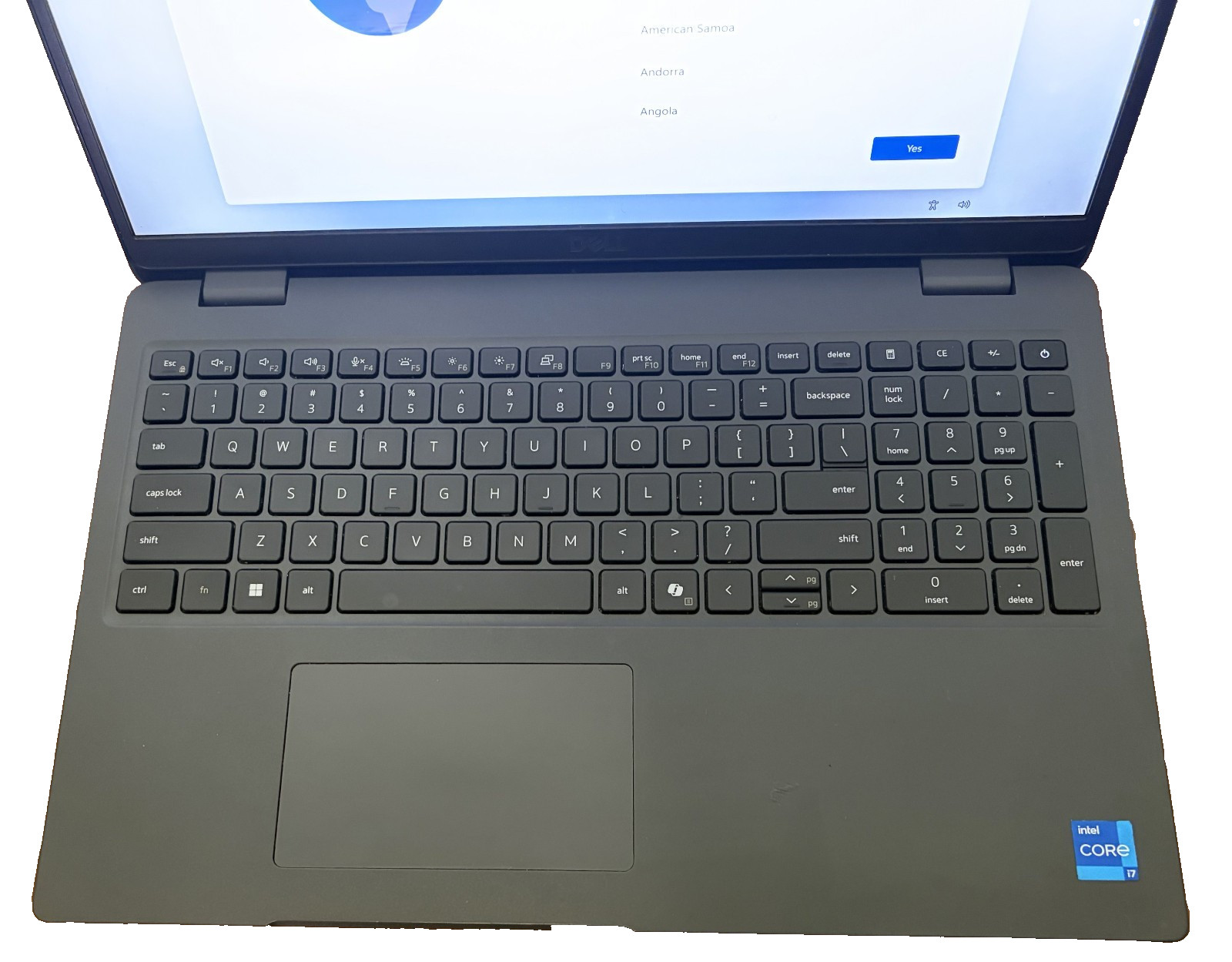 Dell Latitude 3550 i7-1355U 16GB DDR5 256GB SSD Win 11 Pro Laptop