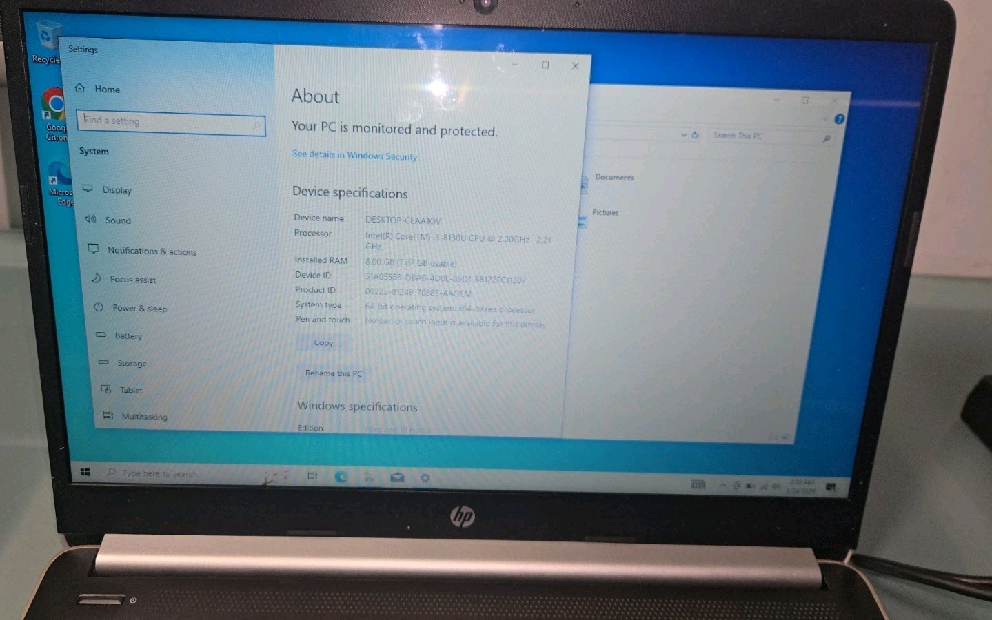 HP Notebook 14-cf0013dx 14″ Laptop Core i3-8130U @2.20GHz 8GB RAM, 1TB HDD, READ