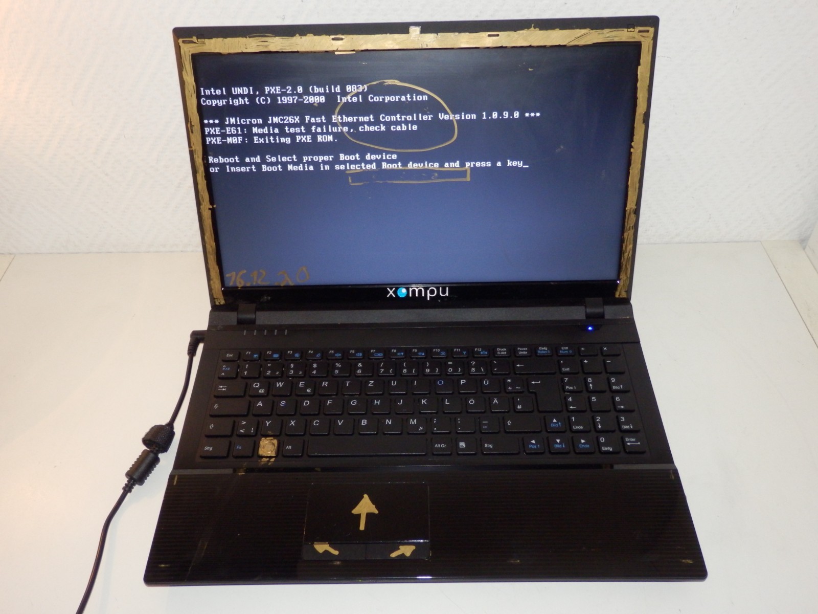 CLevo W251BU Laptop – 15.6 inch, 2 GB Ram, as faulty