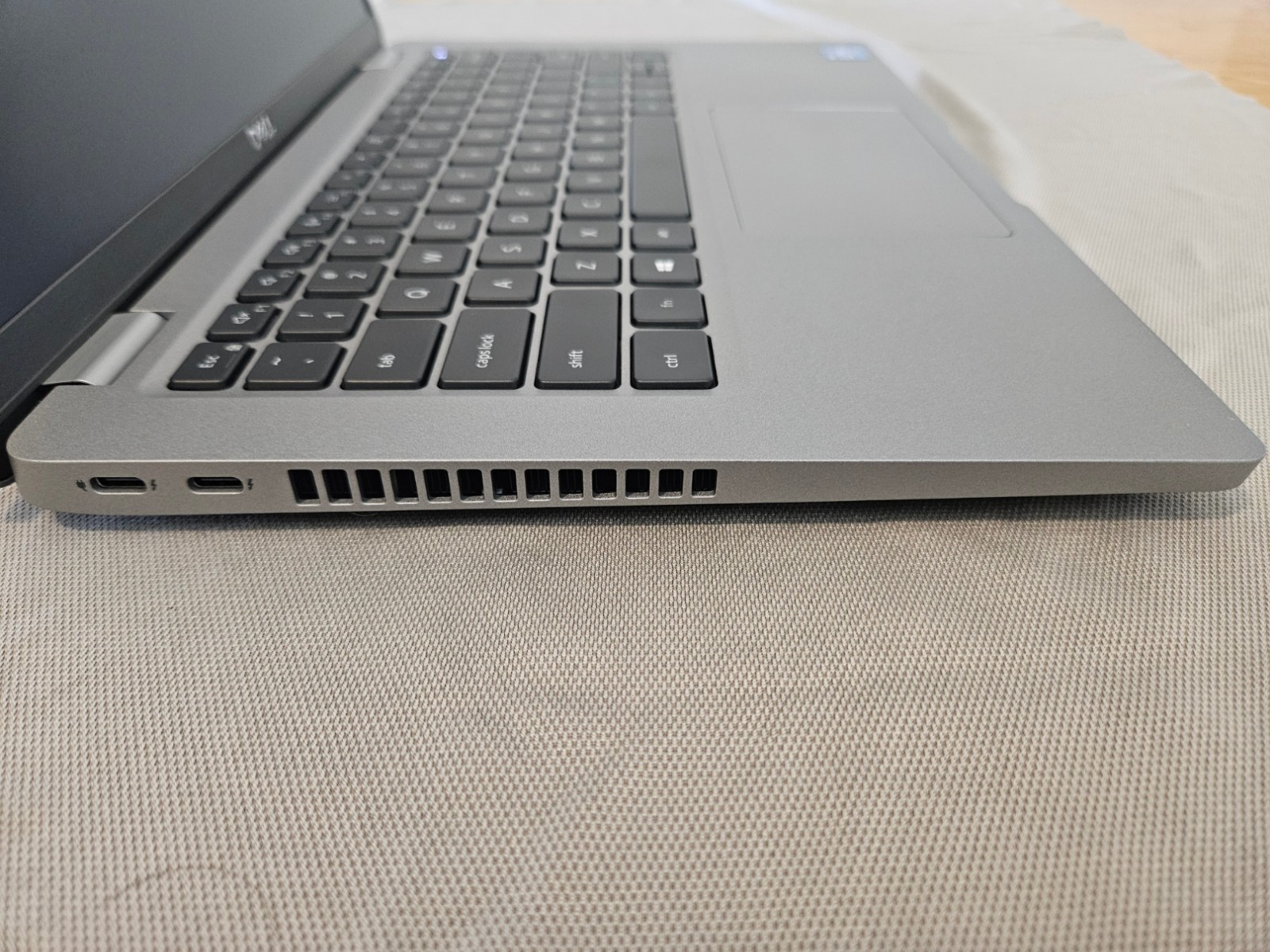 Dell Latitude 5420 14″ FHD i7-1185G7 vPro 32GB DDR4 512GB NVMe Backlit WiFi 6