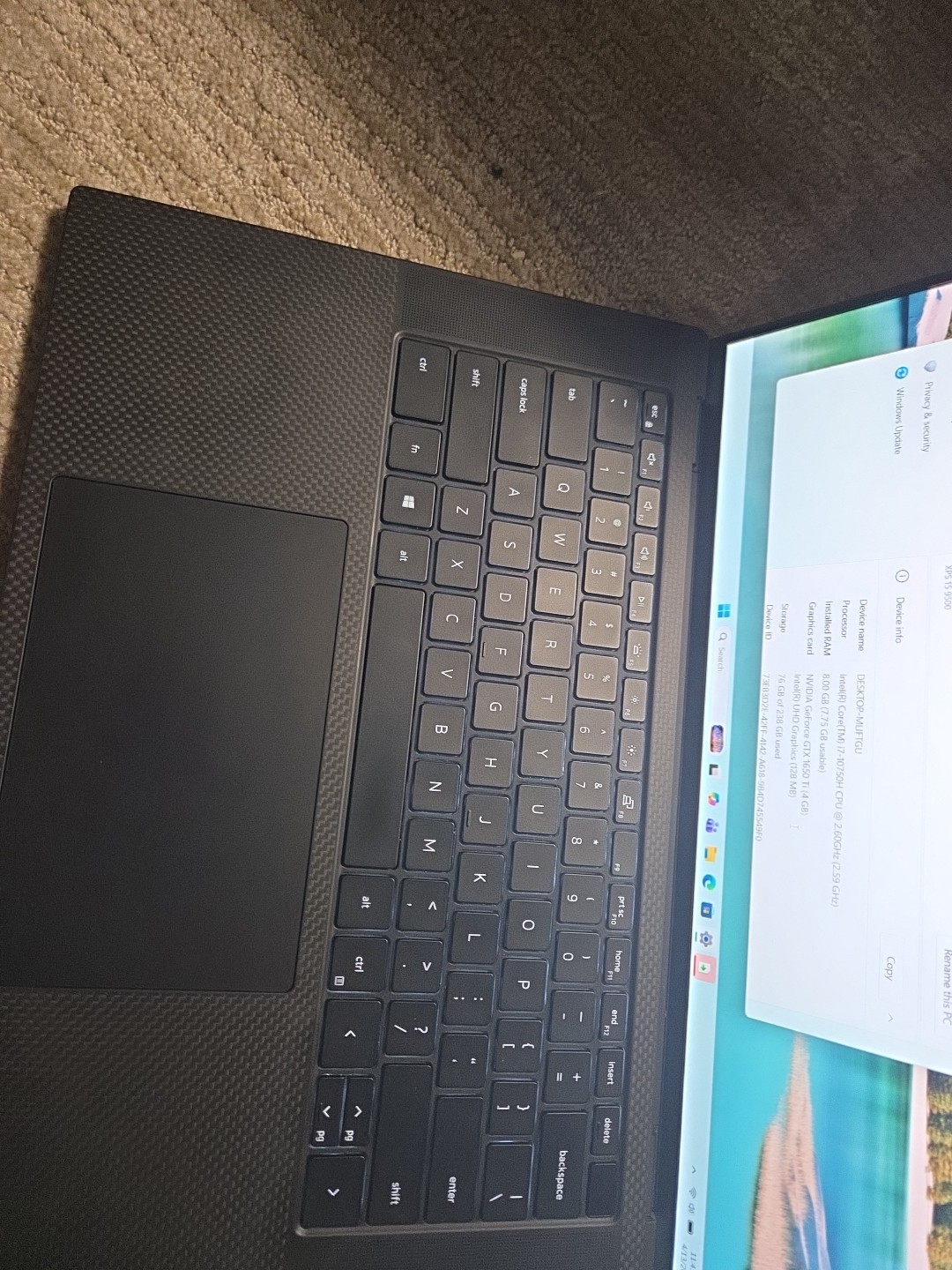 Dell XPS 15 9500 Intel i7-10750H 2.60Ghz 8GB RAM 240gb, GTX 1650 Ti