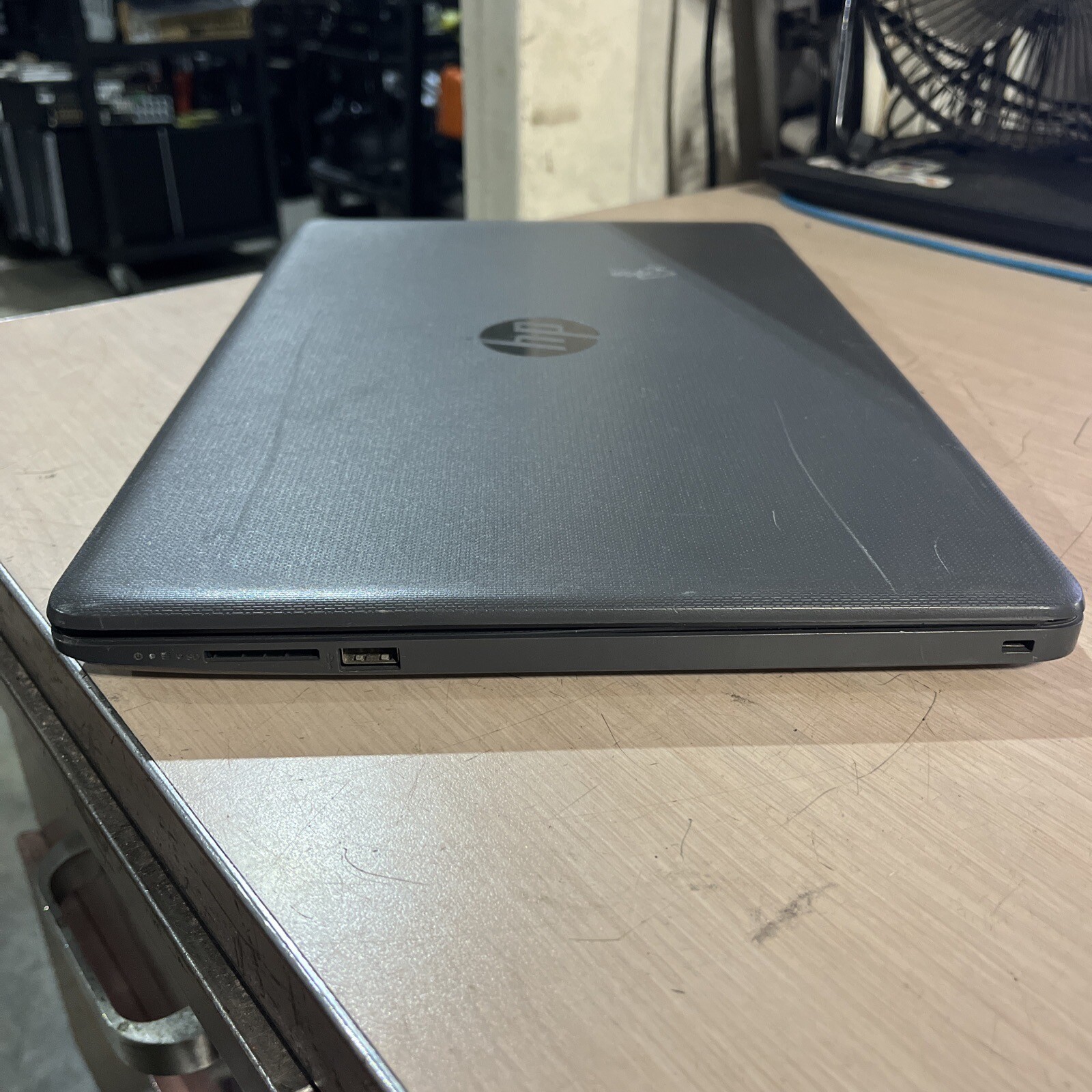 HP 255 G7 AMD A6-9225 RADEON R4 8GB RAM NO HD