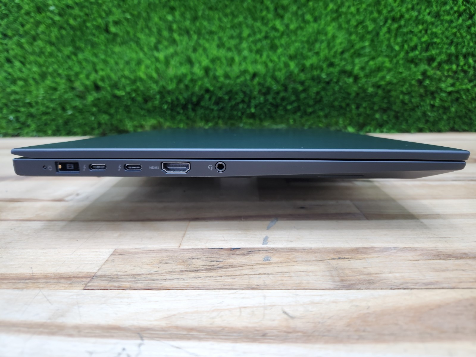 Lenovo ThinkPad P1 Gen 3 15.6″ FHD i7-10750H 2.6GHz 32GB 512GB SSD Quadro T1000~