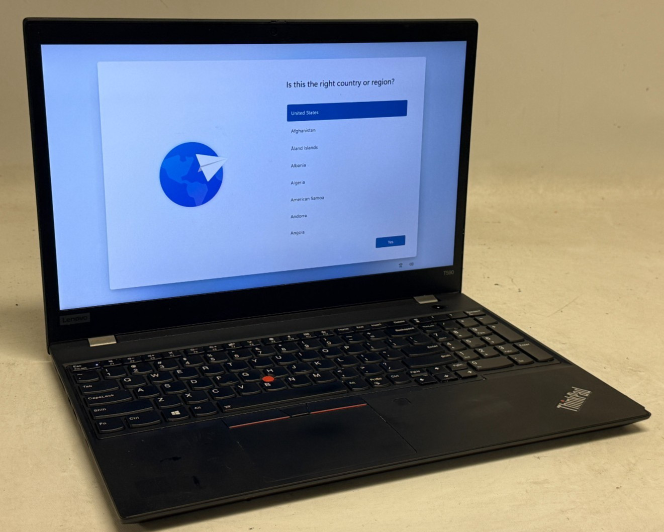 Lenovo ThinkPad T590 15.6″ (i5-8265u – 16GB RAM – 256GB SSD – Win11Home)