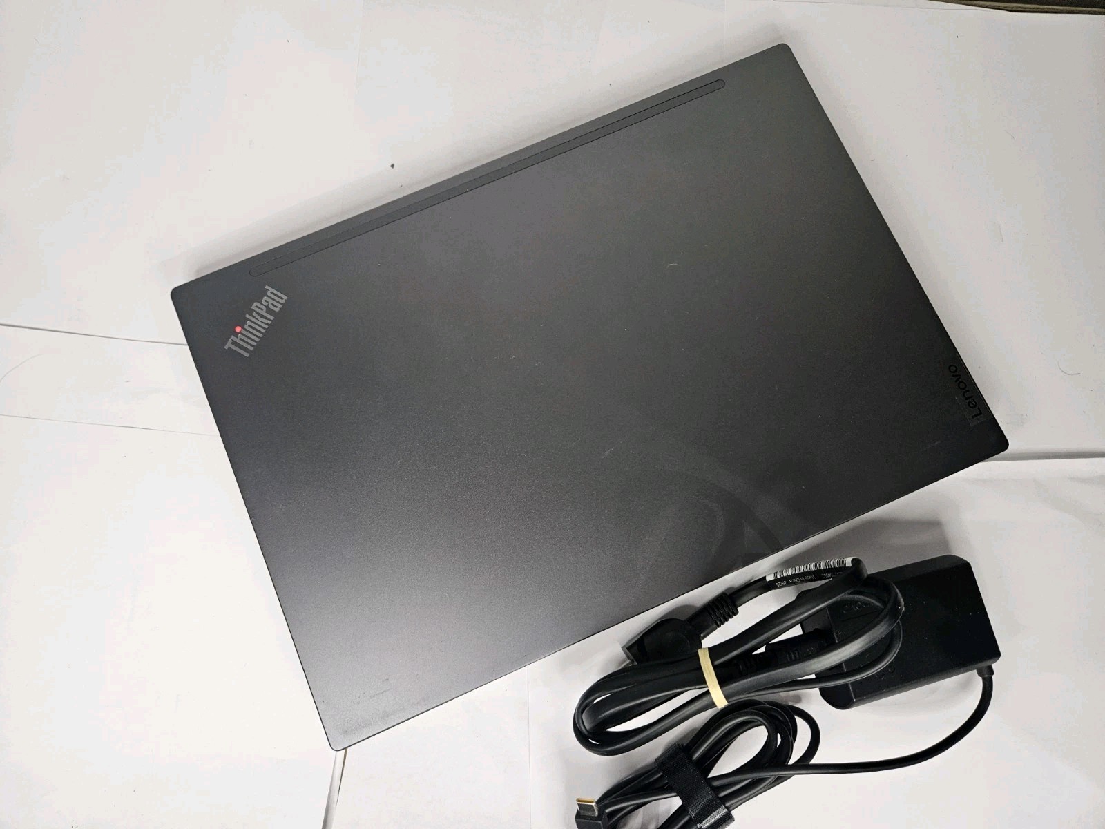 Lenovo ThinkPad T14s Gen 2 i7-1165G7 16GB 512GB Win 11 Pro Factory Reset