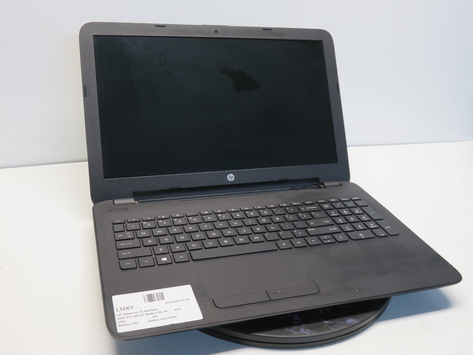 HP Notebook 15-ba079dx AMD A10-9600P Radeon R5 2.4 GHz 6GB NO HDD No Batt