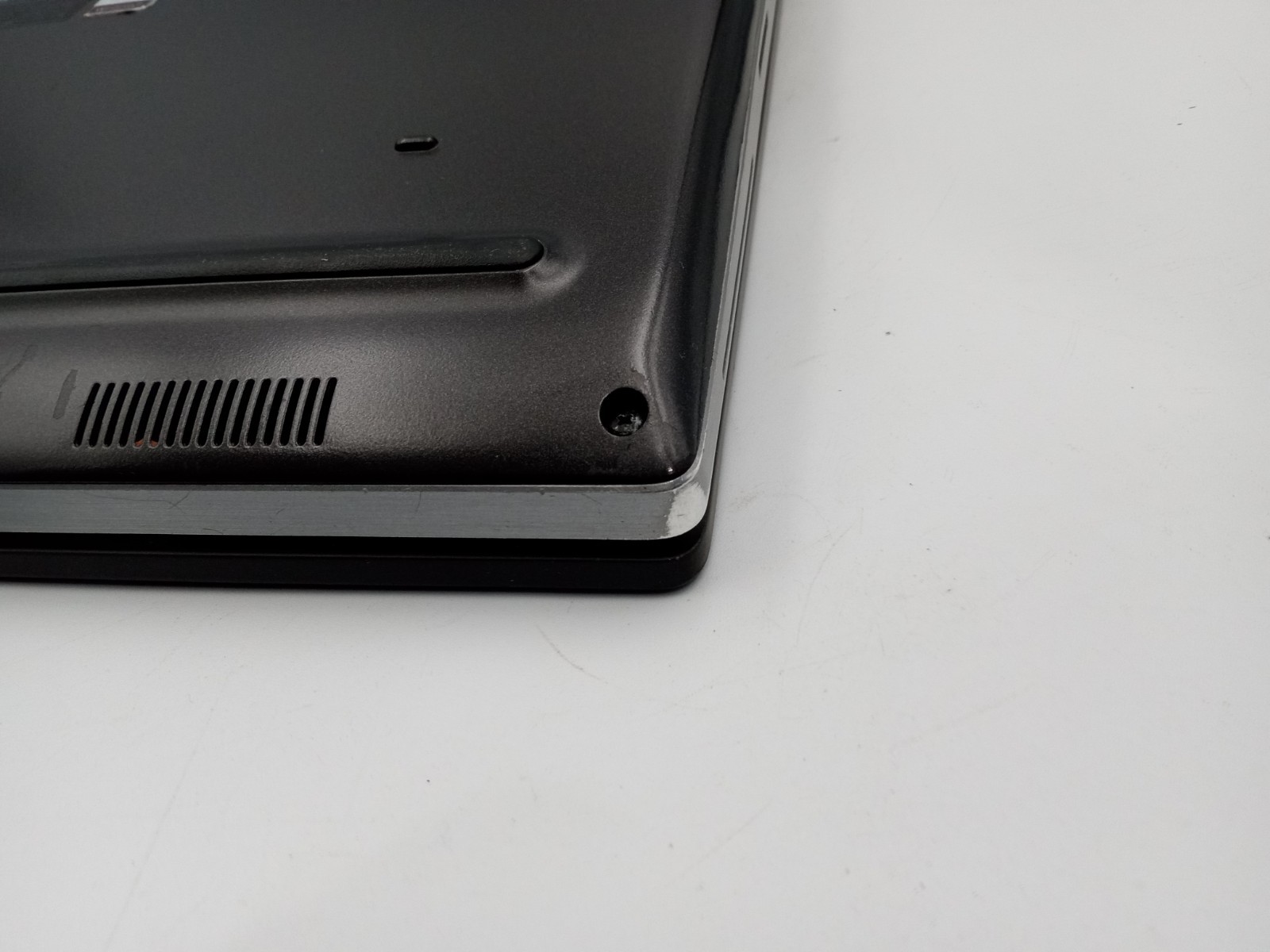 Dell Precision 7540 15.6″ Touch i7-9850H 16GB RAM 128GB SSD Windows 11 -READ -RR