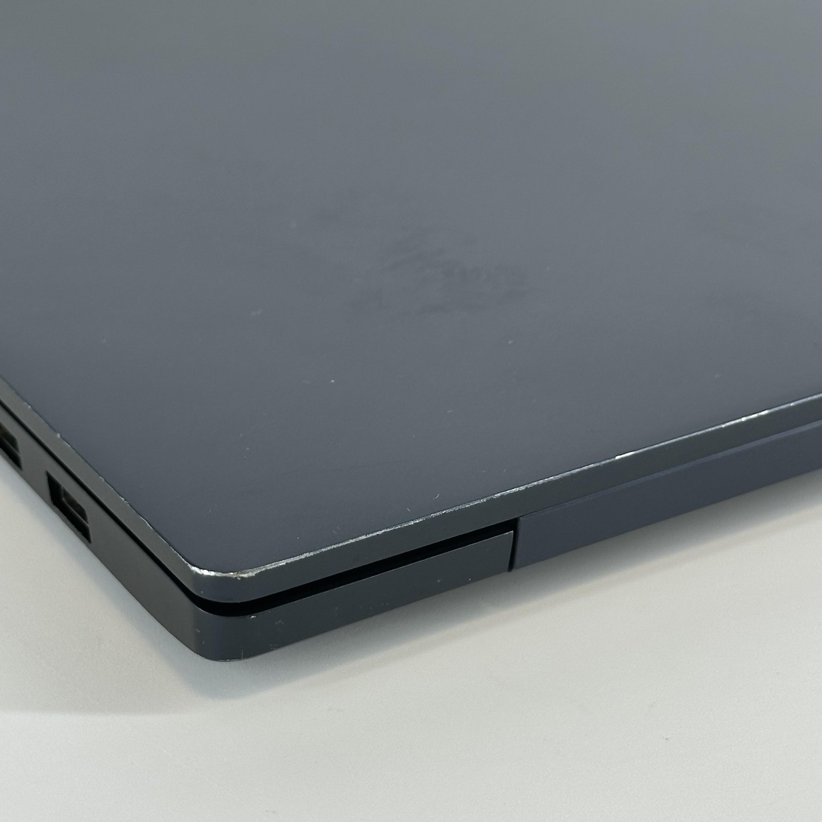 Lenovo IdeaPad 5 15.6 2021 Blue FHD TOUCH i7-1165G7 2.80GHz 12GB 512GB SSD Good