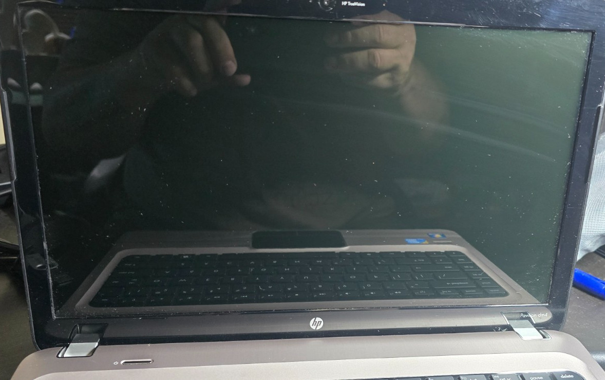 HP Pavilion dm4 14” Laptop SSD – Fast Boot – Ready for School / Office / Web