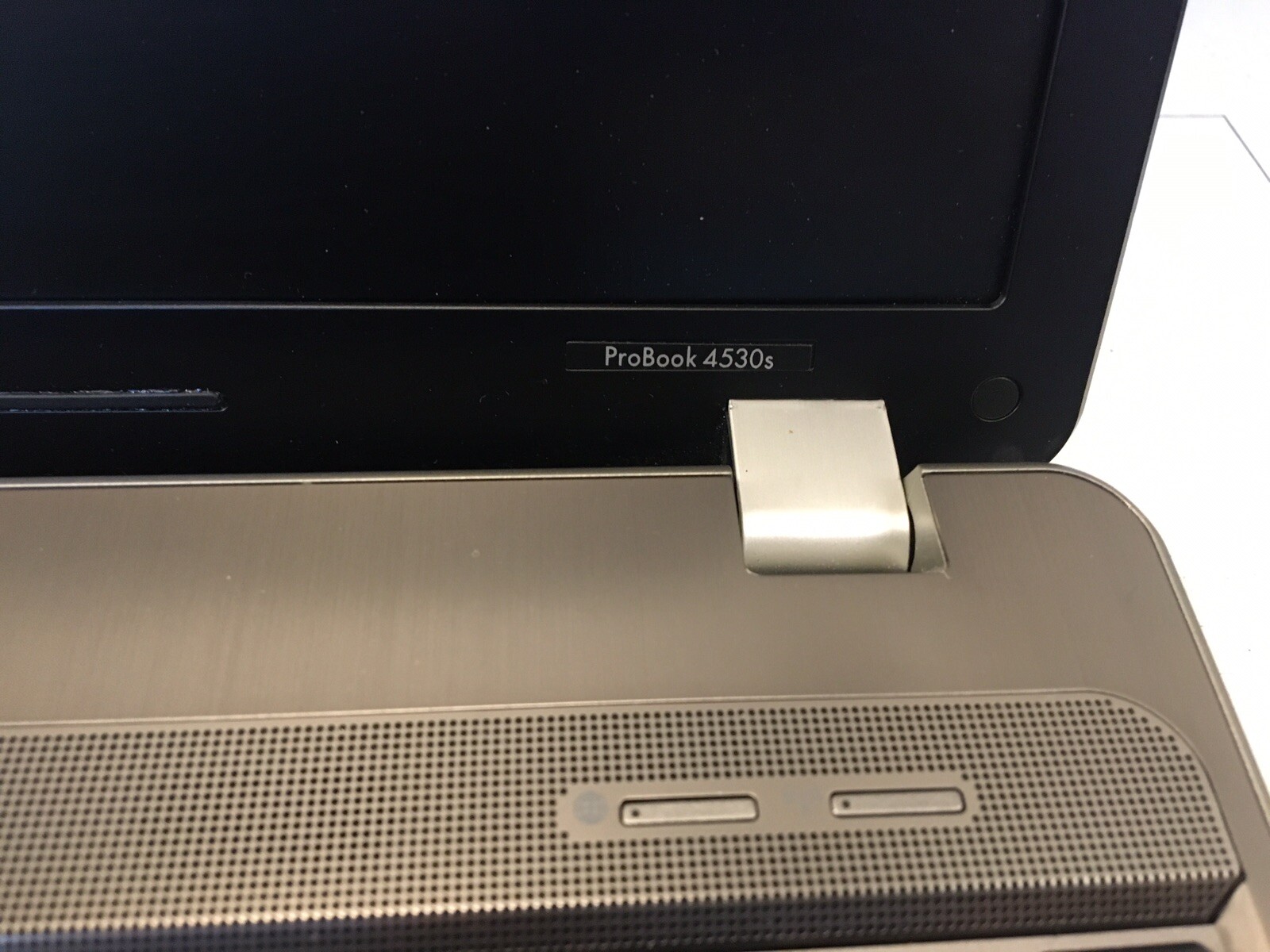 HP ProBook 4530s | i5-2410M 2.1GHz | 4GB RAM | NO OS/HDD – Boots to Bios