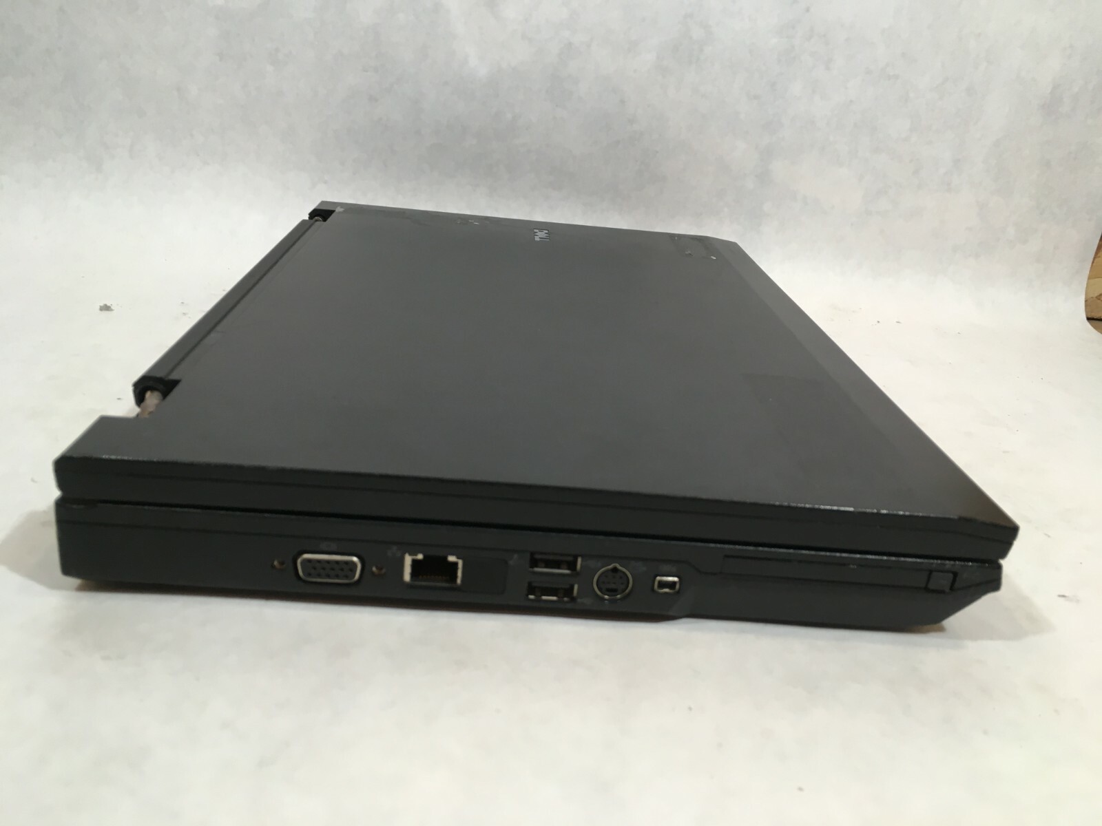 Dell Latitude 5400 2 GB Ram Boots Missing Components- FT