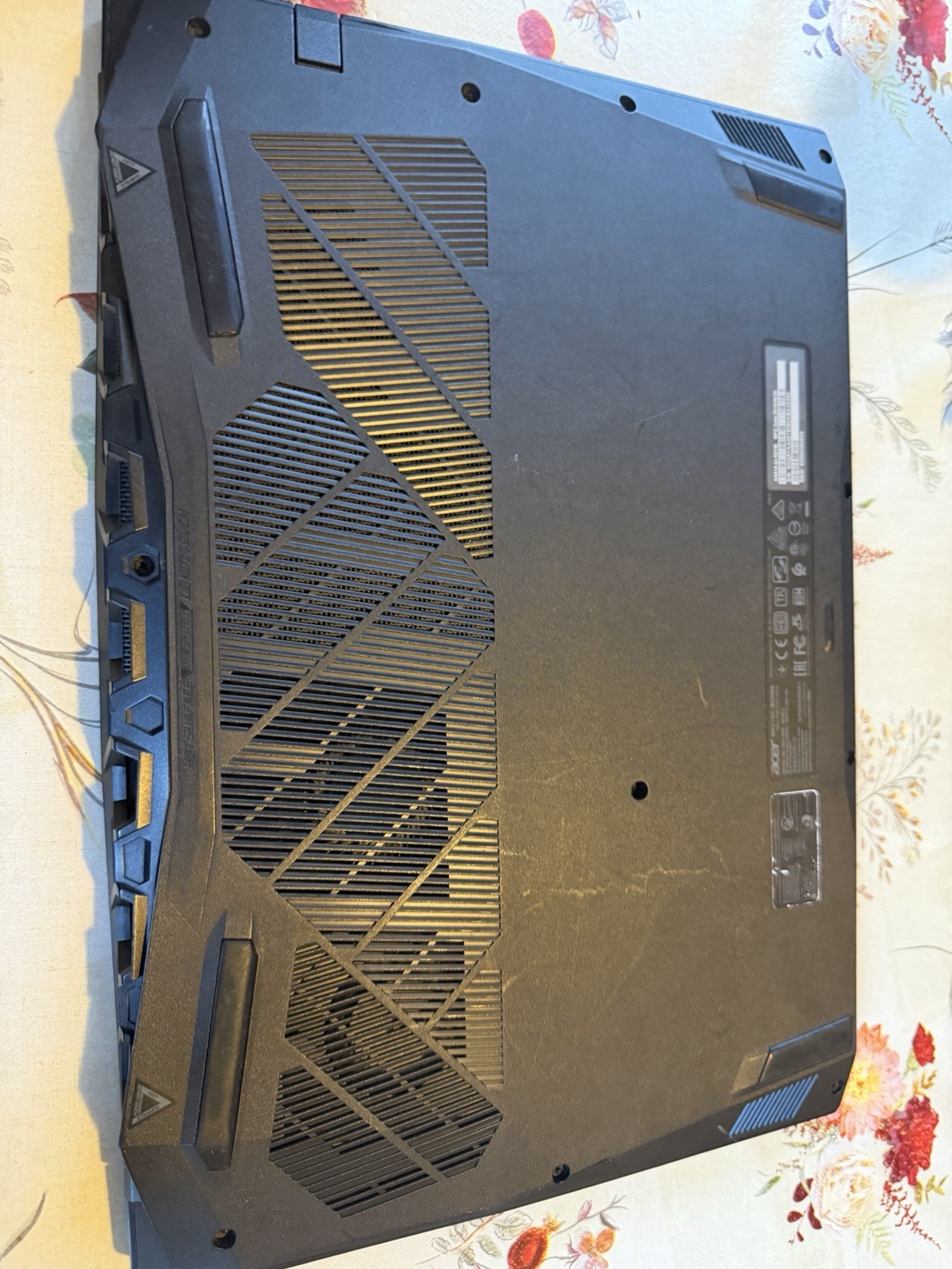Nitro 5 Gaming Laptop – AN515-43-R0ZX For Parts As Is