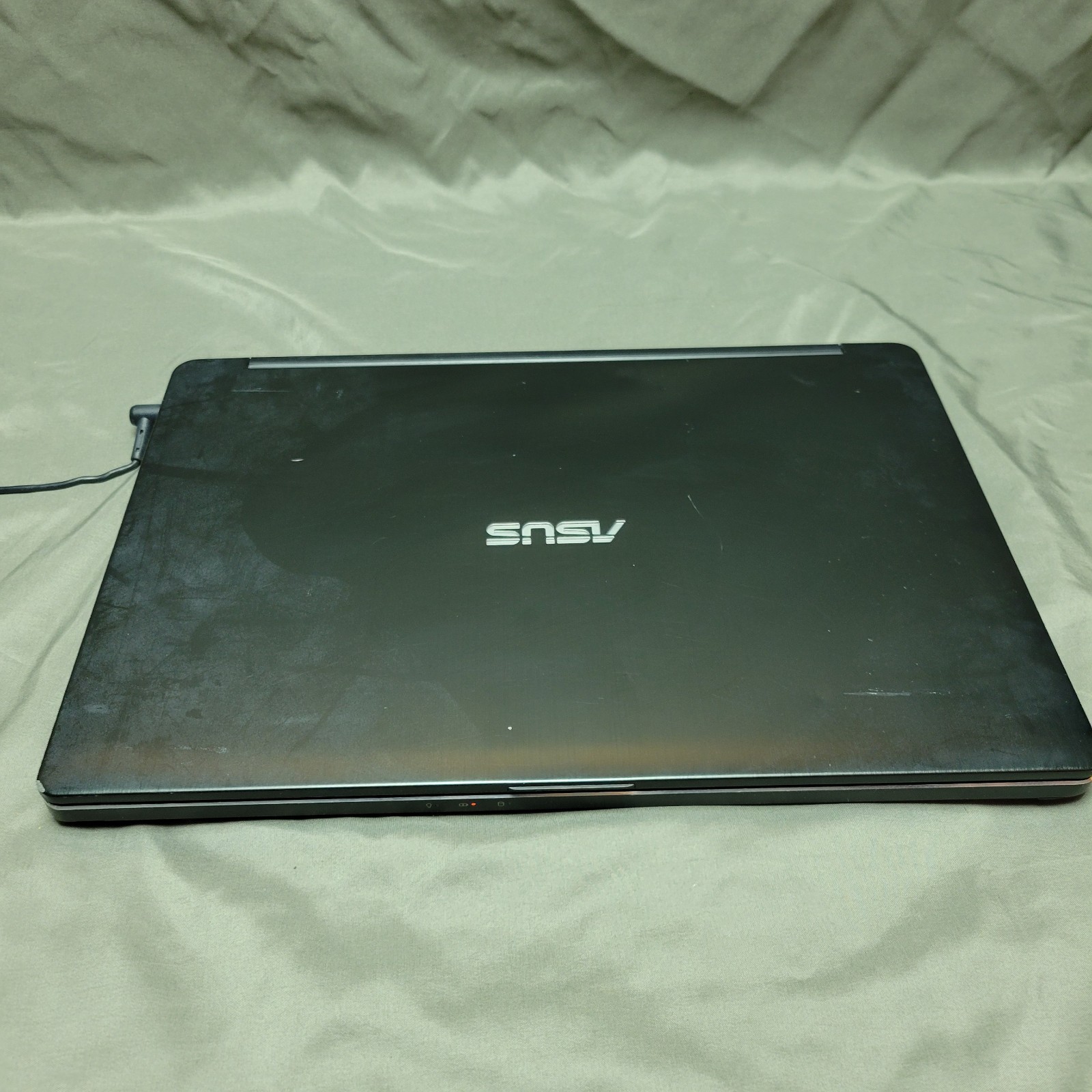 ASUS Q551L Laptop – i7-4510U – 8 GB RAM – NVIDIA 840M