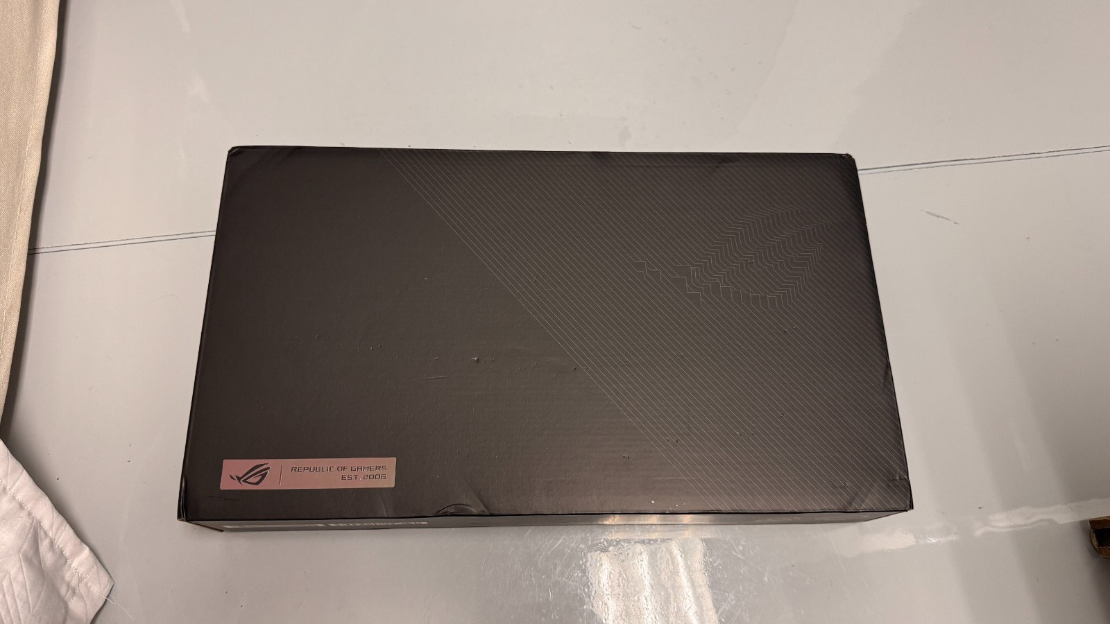 ASUS ROG Flow X13 13.4 1TB SSD AMD Ryzen 9 5900 16GB NVIDIA 3050 TI Touchscreen