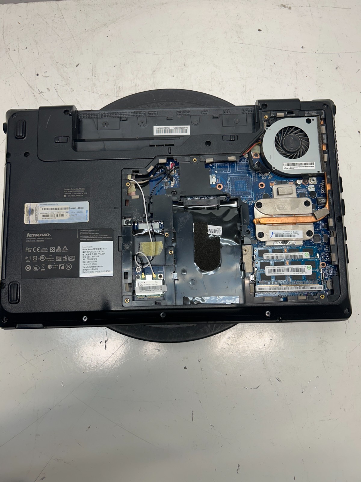 Lenovo G560 Intel Pentium P6200 2.13GHz 4GB NO HDD