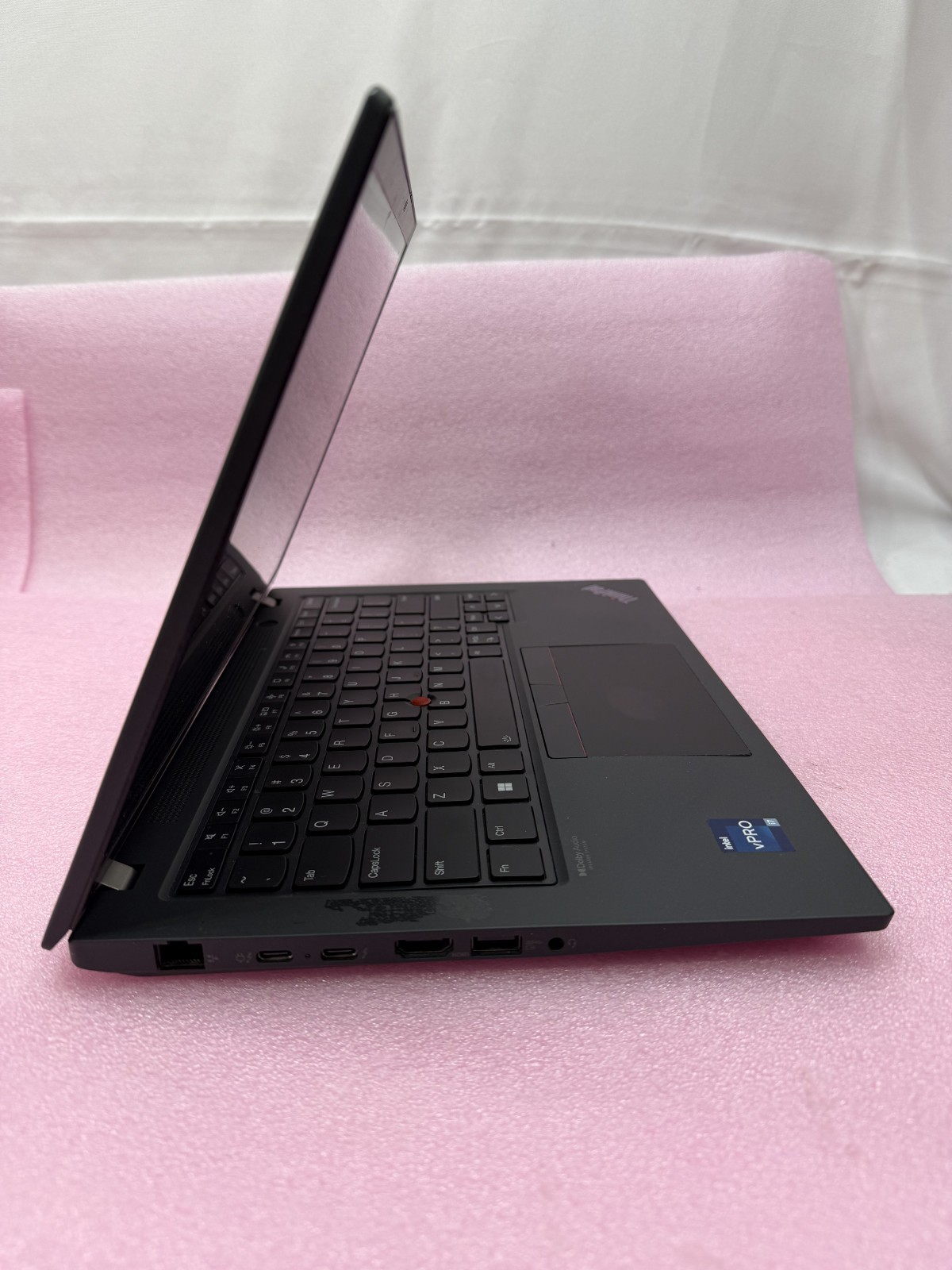 Lenovo ThinkPad P14s Gen 3 14″ i7-1280P 1.8GHz 16GB RAM 512GB SSD Read Desc