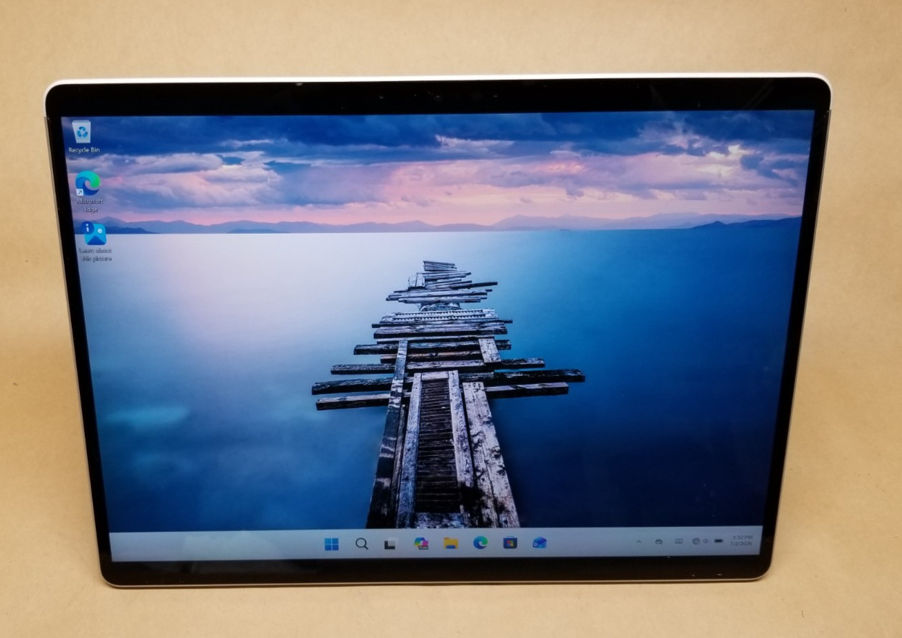 Microsoft Surface Pro 8 LTE (1982) i5-1145G7 – 16GB RAM – 256GB 120Hz – Win 11